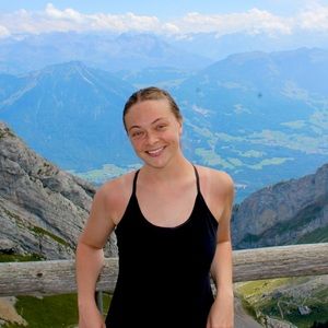 Meet your Posher, Ciara!